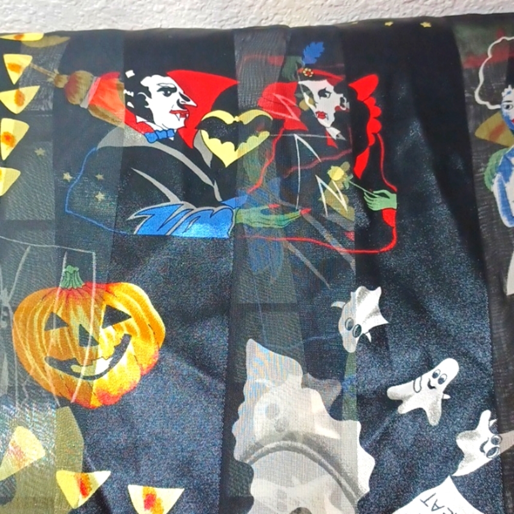 Halloween Dracula Ghost skeleton pumkin scarf vintage